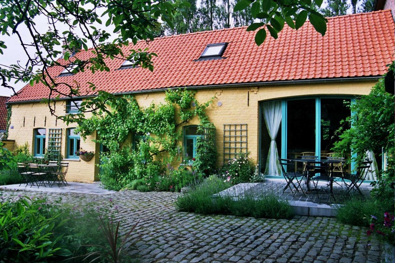 Holiday Home Les Plachettes Flobecq Exteriör bild